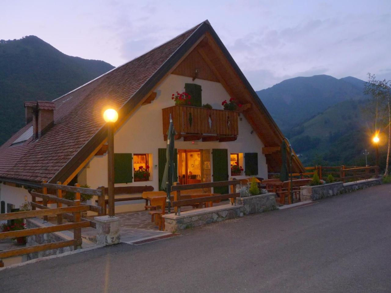 Agriturismo Fornas Hotell Tolmezzo Exteriör bild